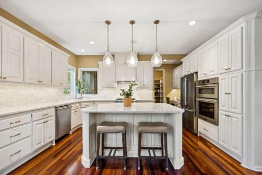 11356 Entrevaux Drive, Eden Prairie, MN 55347