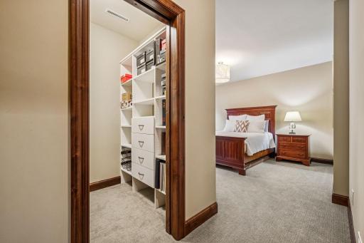 11356 Entrevaux Drive, Eden Prairie, MN 55347