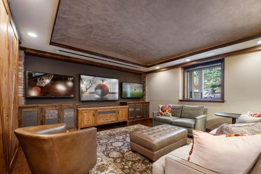 11356 Entrevaux Drive, Eden Prairie, MN 55347