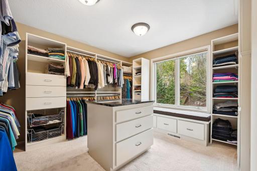11356 Entrevaux Drive, Eden Prairie, MN 55347