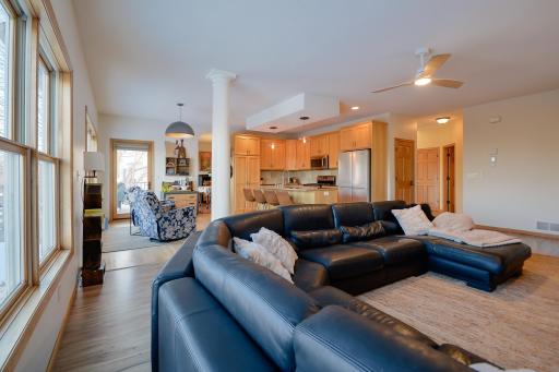 1406 Landsdown Road, Buffalo, MN 55313