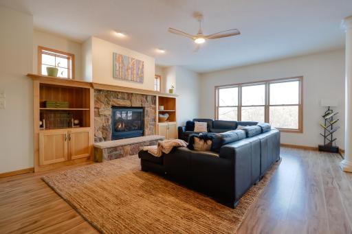 1406 Landsdown Road, Buffalo, MN 55313