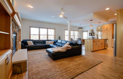 1406 Landsdown Road, Buffalo, MN 55313