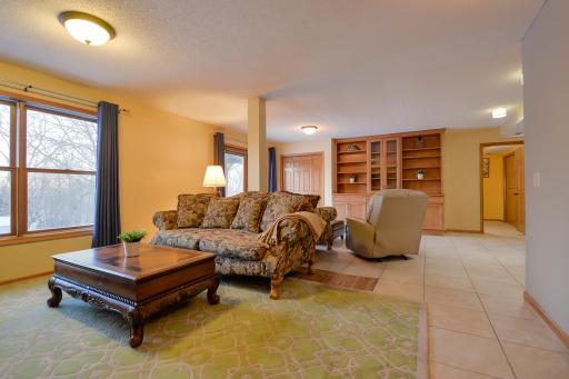 1406 Landsdown Road, Buffalo, MN 55313
