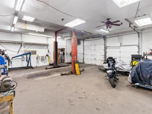 4453 Hwy 95 NE Cambridge MN 55008 USA-020-017-018-MLS_Size.jpg