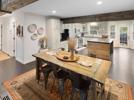 4453 Hwy 95 NE Cambridge MN 55008 USA-028-030-026-MLS_Size.jpg