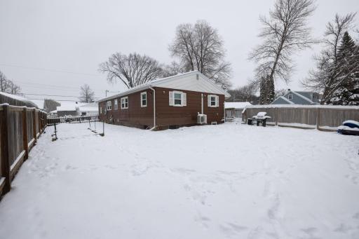 1909 9th Avenue S, Fargo, ND 58103