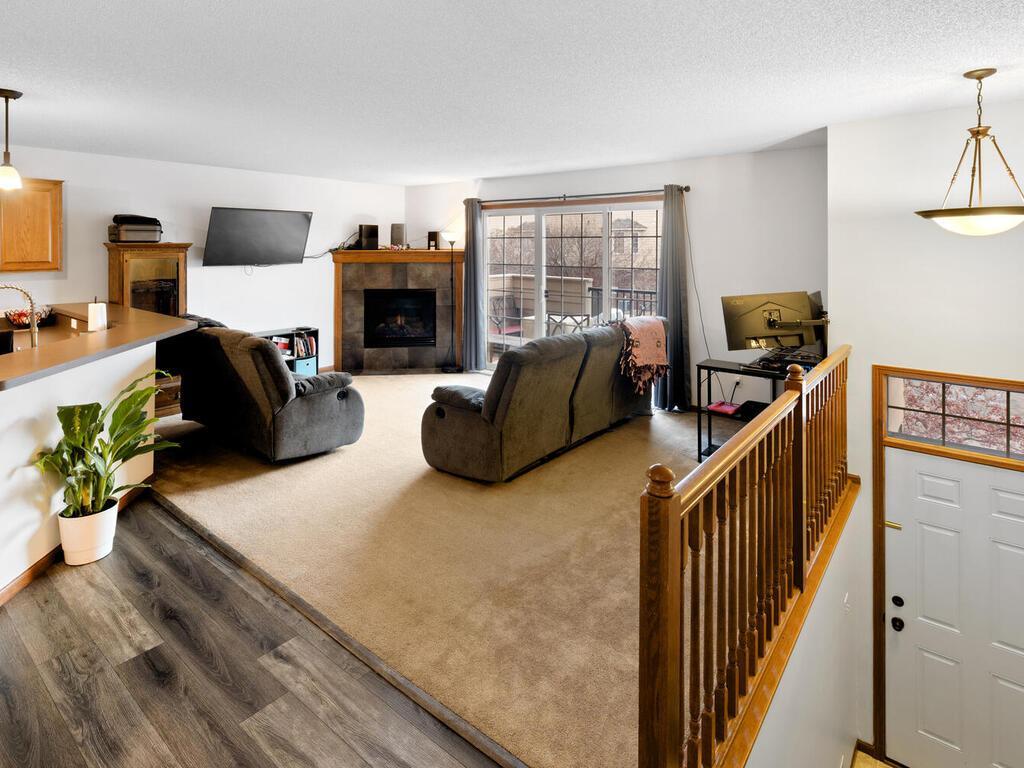 14171 Wilds Path NW Prior Lake MN 55372 USA-008-033-001-MLS_Size.jpg