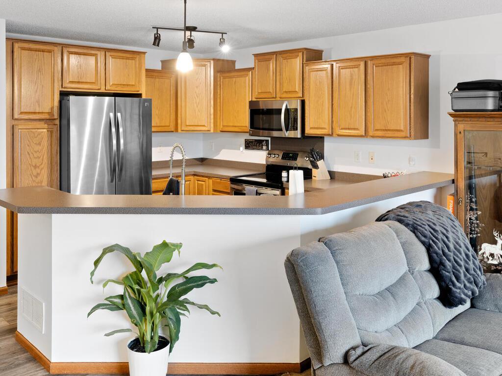 14171 Wilds Path NW Prior Lake MN 55372 USA-013-043-006-MLS_Size.jpg