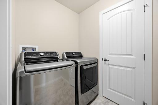 412 38th Avenue E, West Fargo, ND 58078