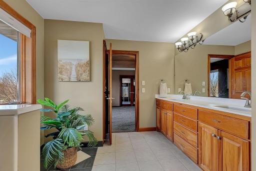 Primary Suite Bath w/dual vanity and walk-in shower