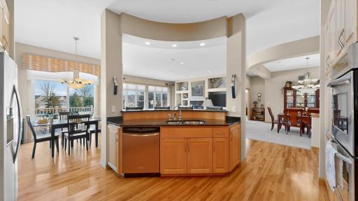 4063 Autumn Lake Court SW, Rochester, MN 55902