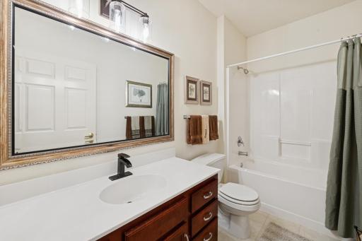 3800 85th Avenue N, 312, Brooklyn Park, MN 55443