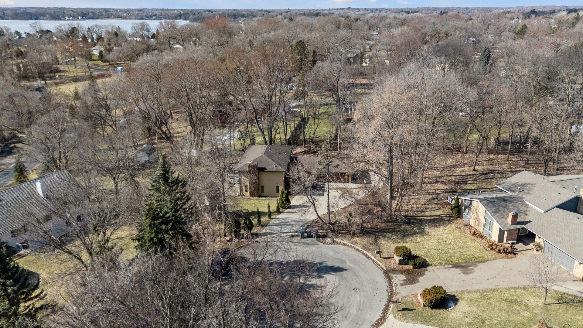 6220 Barberry Circle - Spacecrafting - 0001.jpg