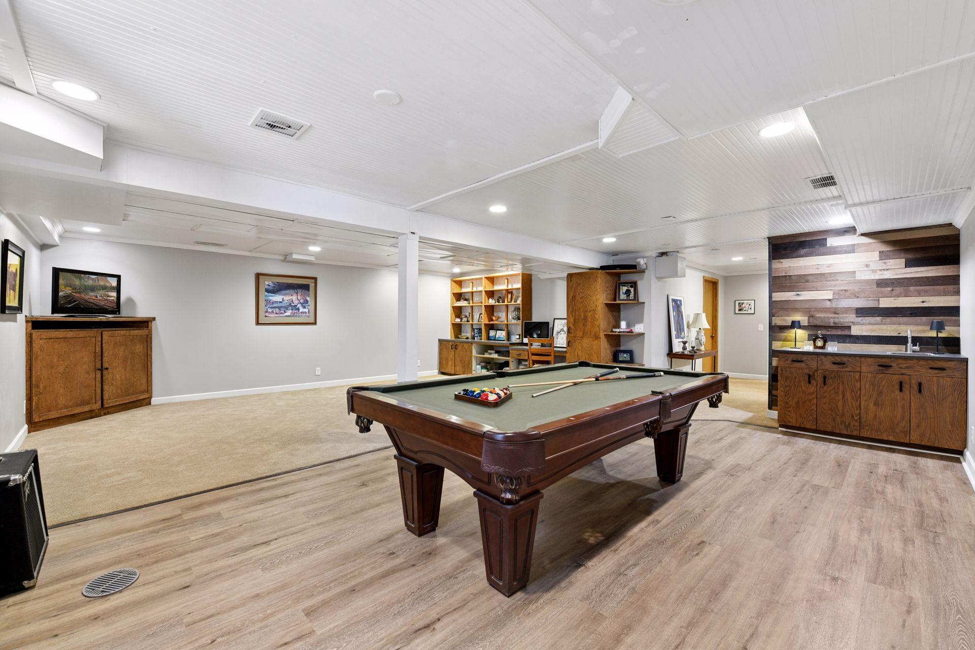 6220 Barberry Circle - Spacecrafting - 0062.jpg