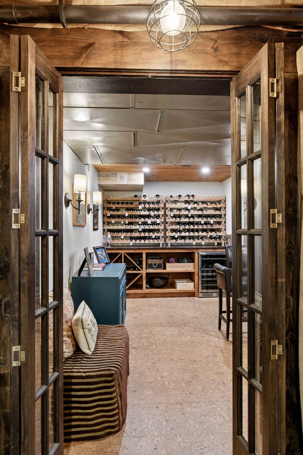 6220 Barberry Circle - Spacecrafting - 0071.jpg