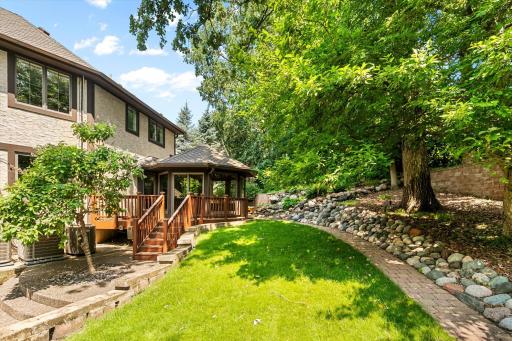 6175 Heather Place NE, Minneapolis, MN 55432