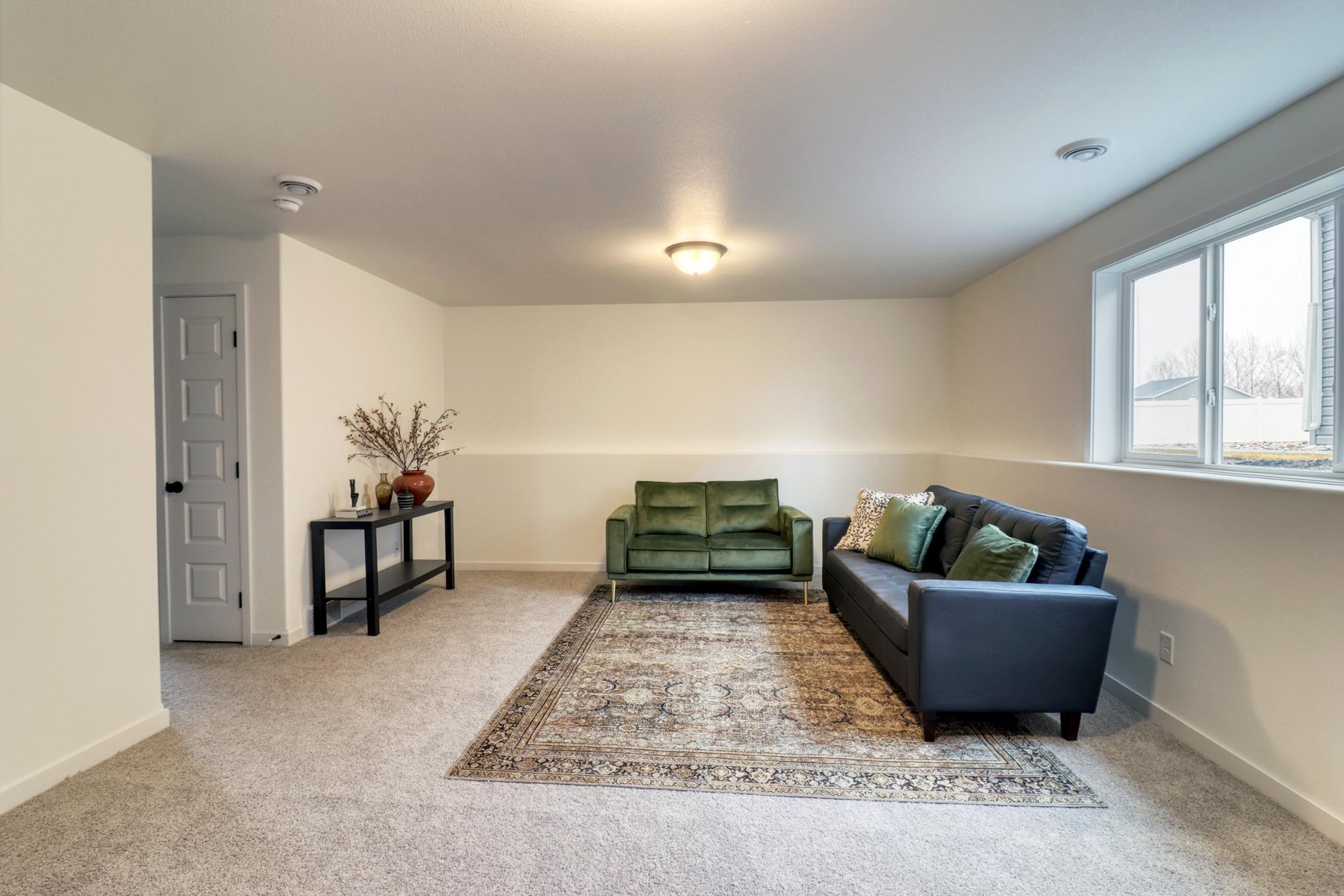 Basement1_2 (1).jpg