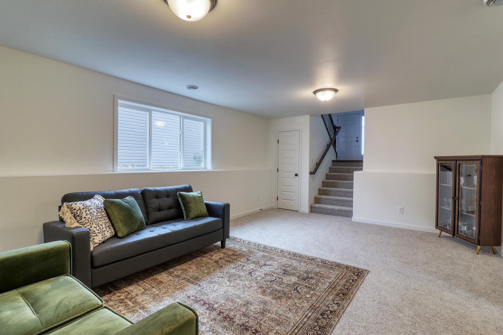 Basement1_4 (1).jpg