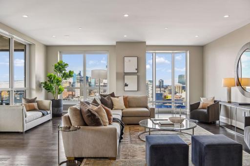 1111 W River Parkway, 21B, Minneapolis, MN 55415