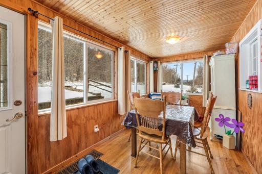 S2232 State Road 35, Alma, WI 54610