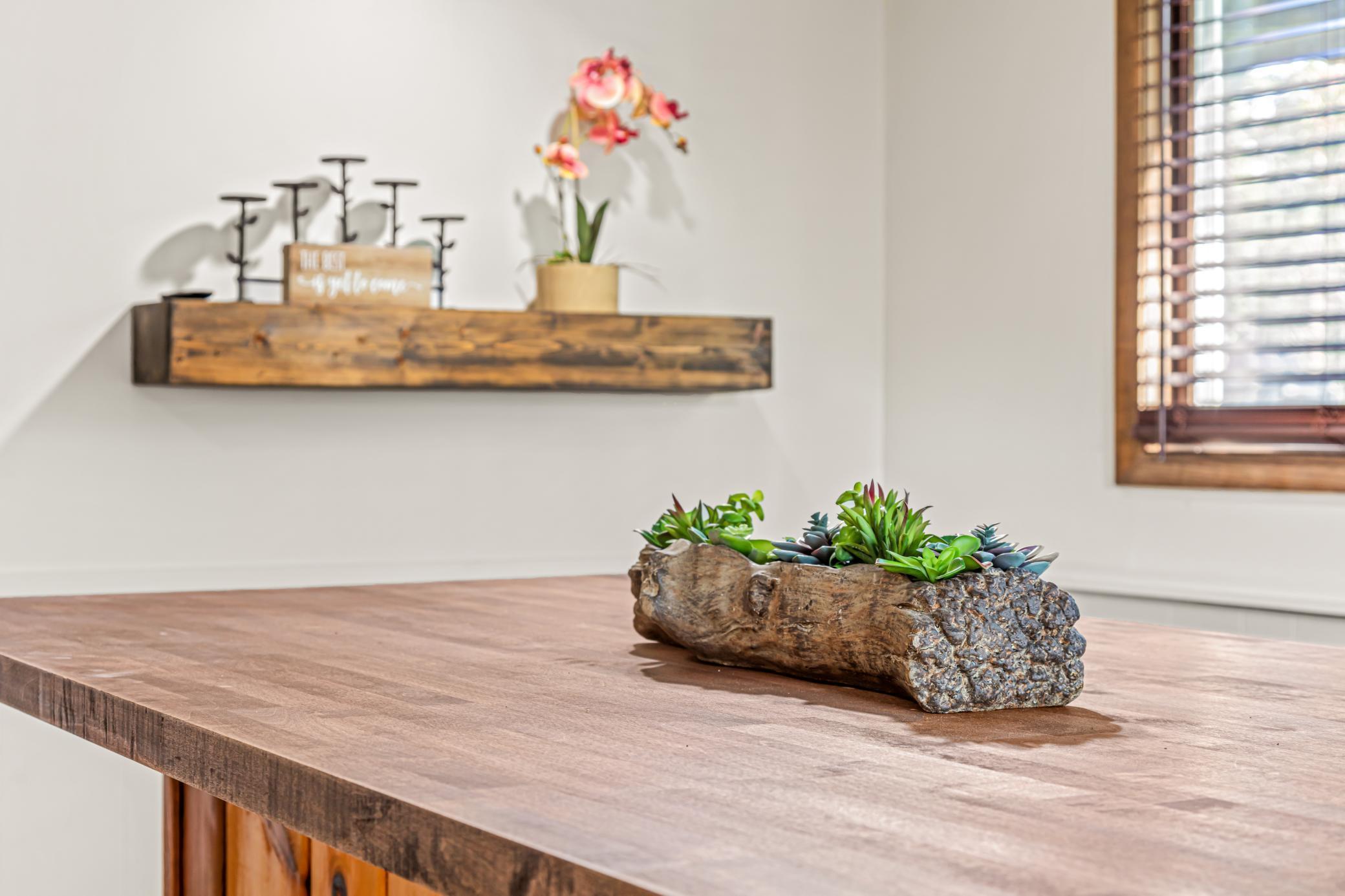 2310 Kraft Street-39.jpg