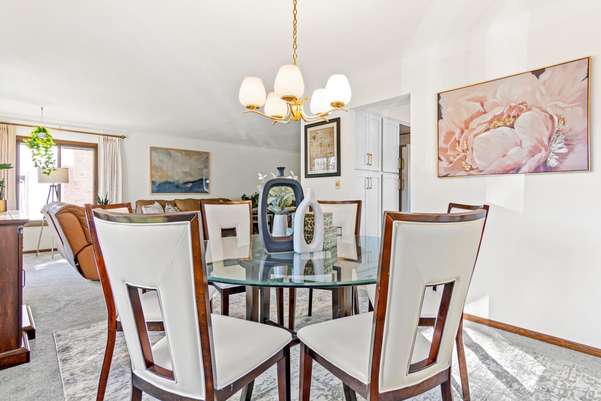 2310 Kraft Street-5.jpg