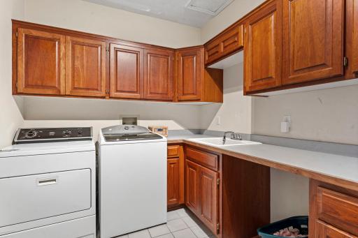 11715 177th Street W, Lakeville, MN 55044