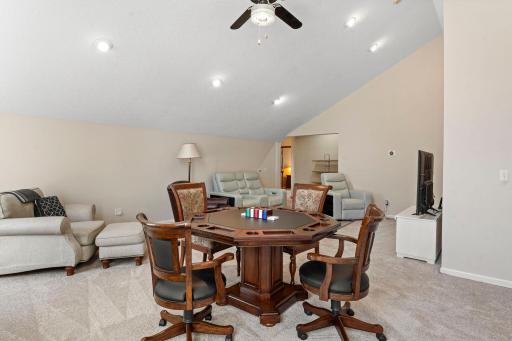 11715 177th Street W, Lakeville, MN 55044