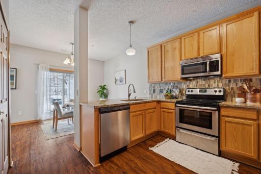 17776 66th Avenue N, Maple Grove, MN 55311