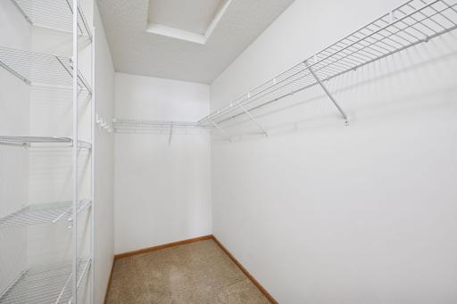 17776 66th Avenue N, Maple Grove, MN 55311