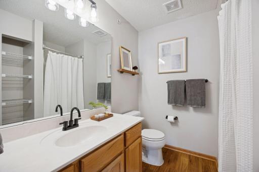 17776 66th Avenue N, Maple Grove, MN 55311