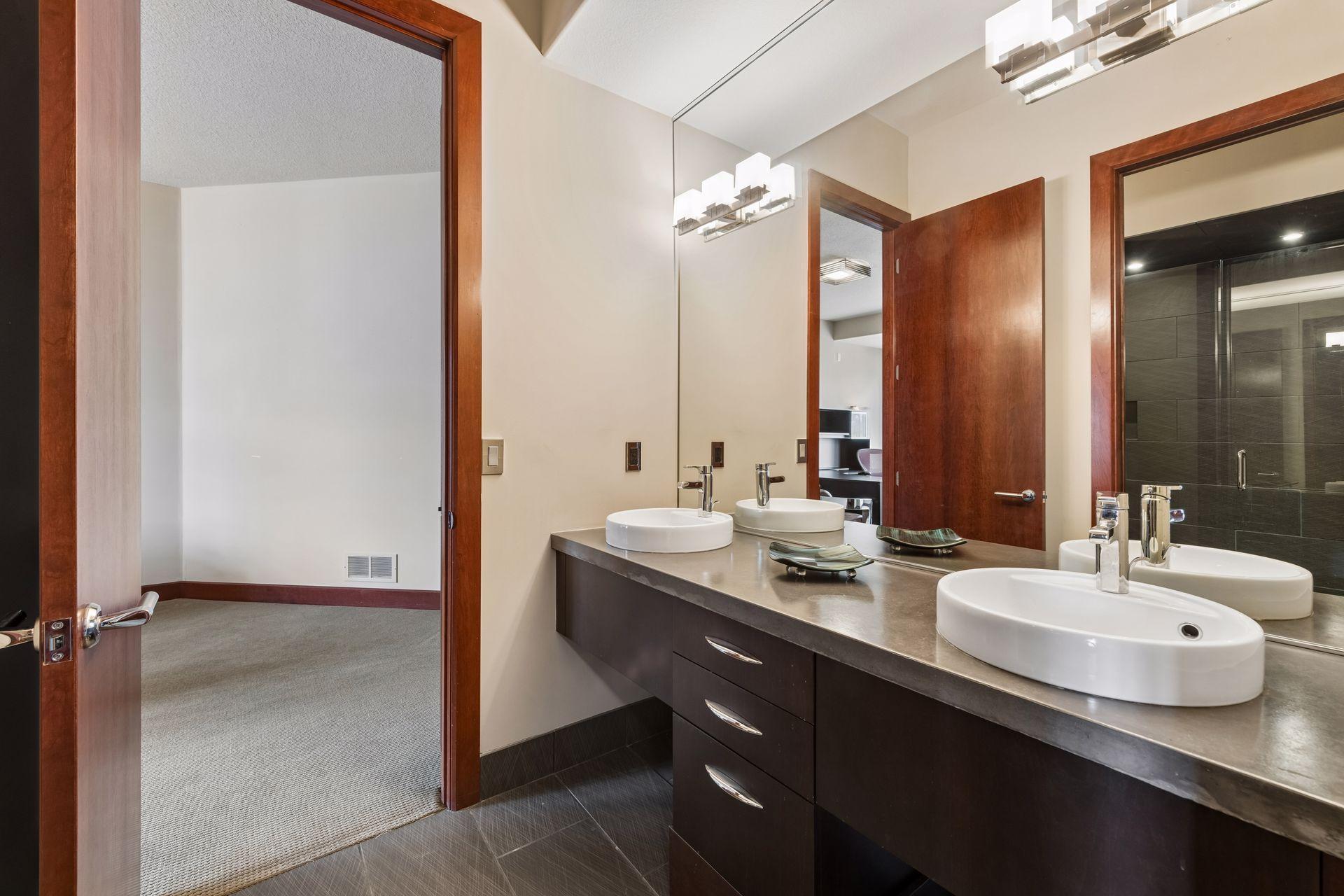 14262 Trace Ridge Road, Wayzata, MN 55391