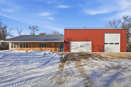 216 N Sunset Avenue, Parkers Prairie, MN 56361