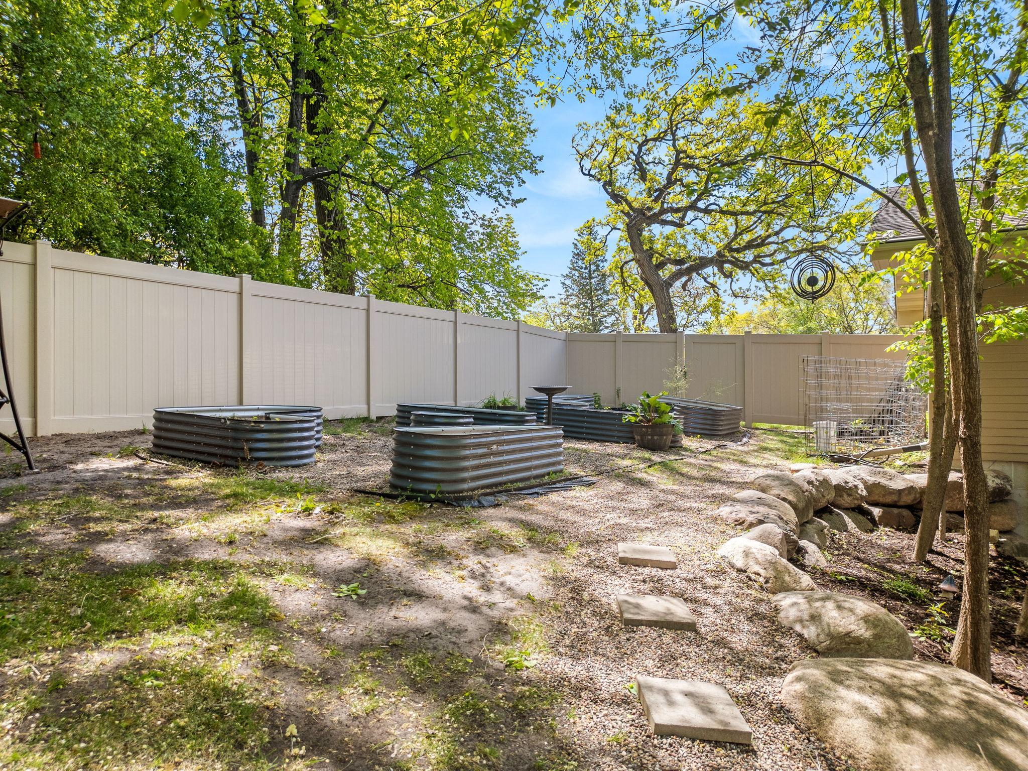 Established garden beds can stay with the property.