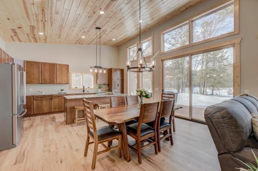 11721 N Vesper Drive