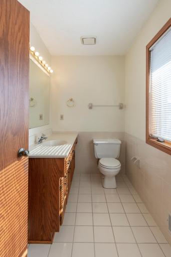 4854 Wilshire Boulevard, Mound, MN 55364