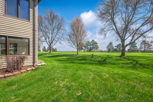 607 Pondhurst Drive, Amery, WI 54001