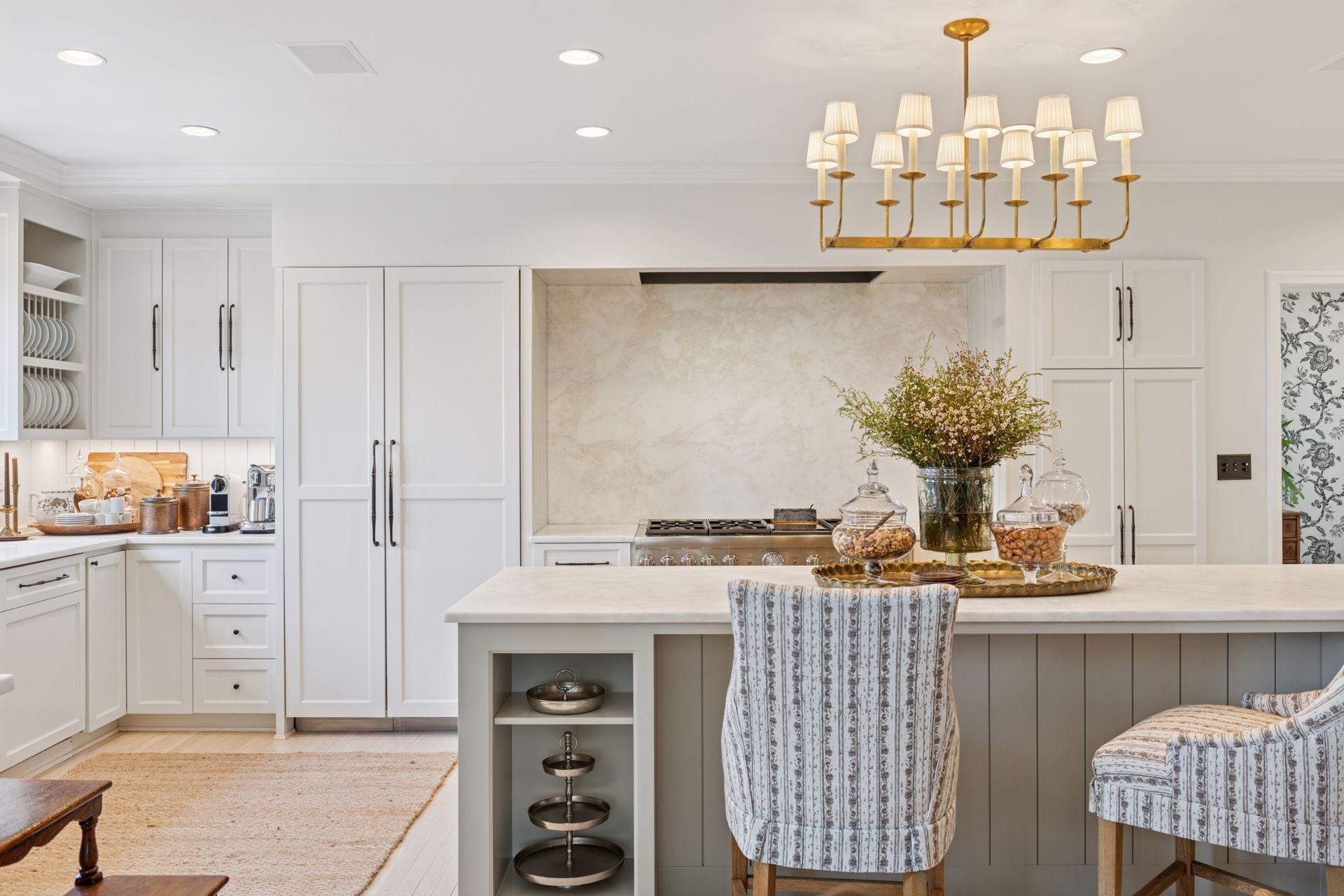 Beautiful recently renovated center-island kitchen.