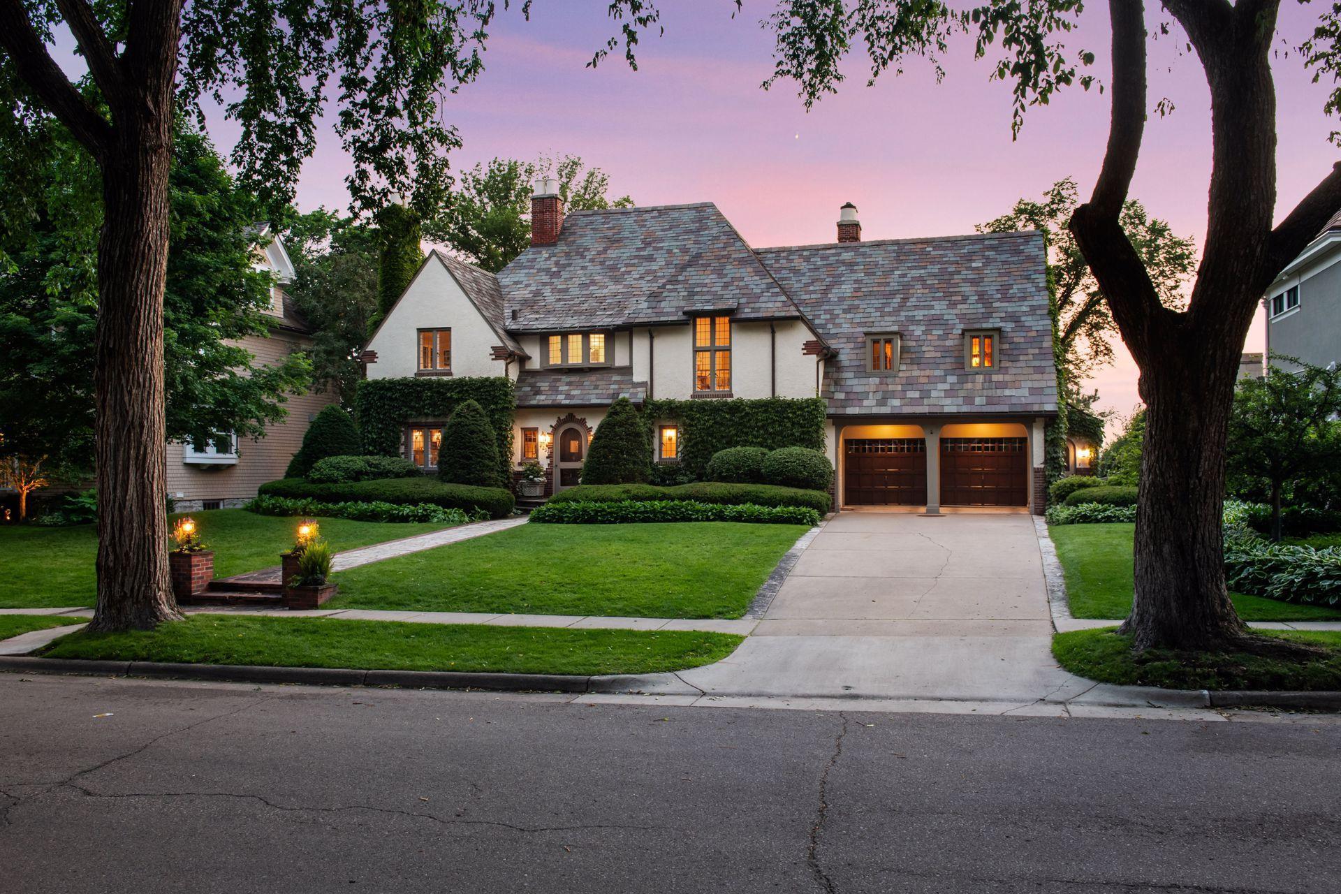 Located along one of the most idyllic streets in Minneapolis with excellent walkability to numerous neighborhood destinations.