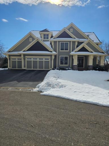 572 Spruce Circle, Saint Paul, MN 55123