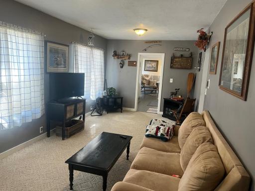 619 5th Street W, Litchfield, MN 55355
