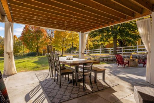 Summer alfresco dinners may quickly become your new favorite thing.