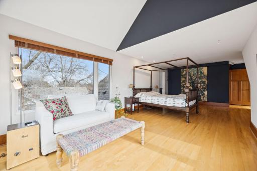 3145 E Bde Maka Ska Parkway, Minneapolis, MN 55408