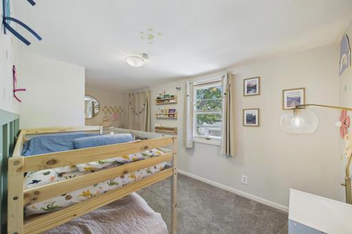 2916 W 60th Street, Minneapolis, MN 55410