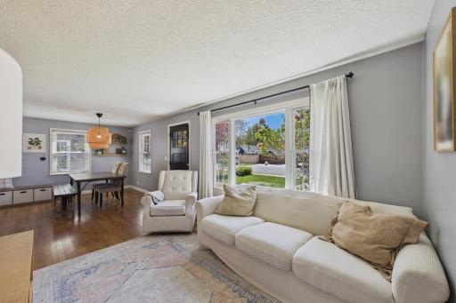 2916 W 60th Street, Minneapolis, MN 55410