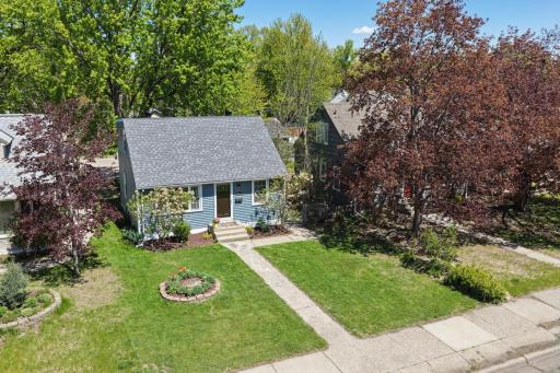 2916 W 60th Street, Minneapolis, MN 55410