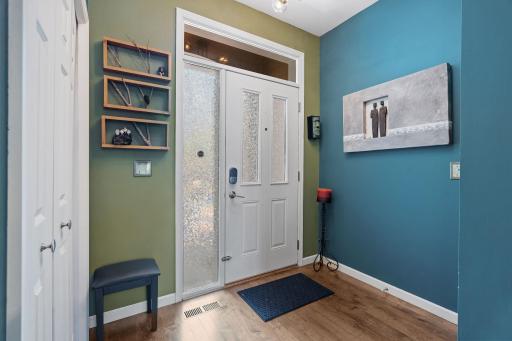 222 Ridgewood Avenue, Minneapolis, MN 55403