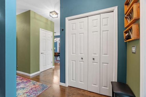 222 Ridgewood Avenue, Minneapolis, MN 55403