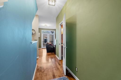 222 Ridgewood Avenue, Minneapolis, MN 55403